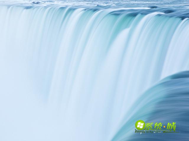 飞流的瀑布win7桌面主题